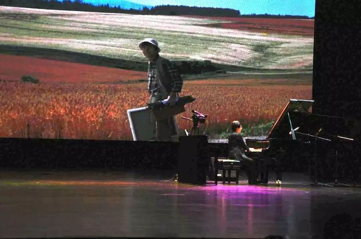 环球360艺术家宋思衡“80后的时光机”多媒体音乐会内蒙古巡演圆满落幕