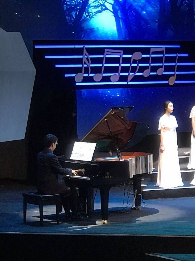 环球360艺术家鲍释贤远程助力第24届蓉城之秋国际音乐季【附演出视频】