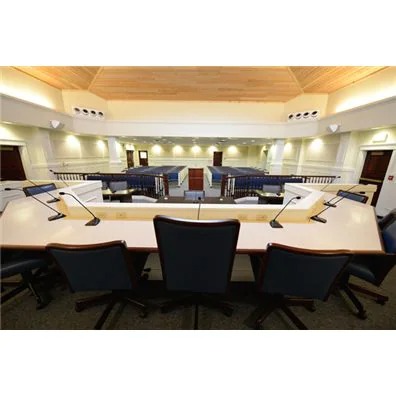 环球360CIS系列为法庭带来了审判长所需的声音